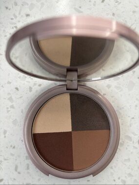YBF Eyeshadow Palette Compact